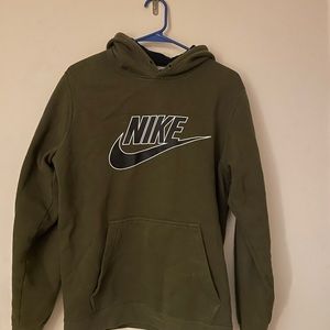 Men’s Medium Green Nike Sweatshirt